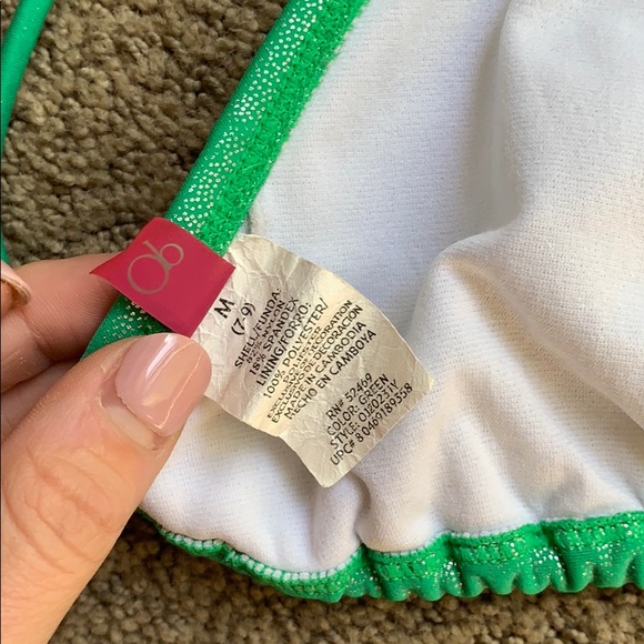 ☀️ Glittered green OP bikini top 🎉 - Picture 5 of 6